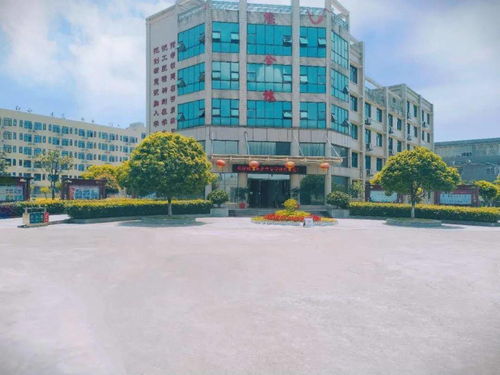 長沙經(jīng)貿(mào)職業(yè)中專學(xué)校簡介美麗校園