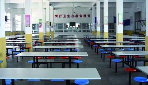 嵩山少林寺武術學校有幾種住宿標準 伙食怎么樣