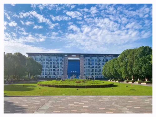 重慶水利電力職業(yè)技術(shù)學院 上善若水 學競江河