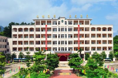 學(xué)費(fèi)全免、大專學(xué)歷!紫金職業(yè)技術(shù)學(xué)校三二分段大專對(duì)接班,快來(lái)報(bào)名!