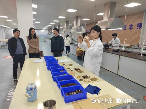 棗莊職業學院一行到亳州職業技術學院考察交流