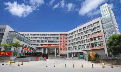 為什么現(xiàn)在的家長(zhǎng)不愿意讓孩子讀職業(yè)學(xué)校？