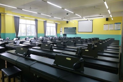 廣東輕工職業技術學校 專業設置與職業學校特色